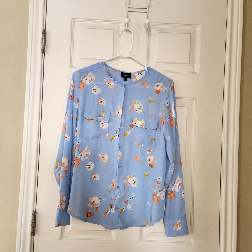 Who What Wear Light Blue Floral Blouse with Peach Accents